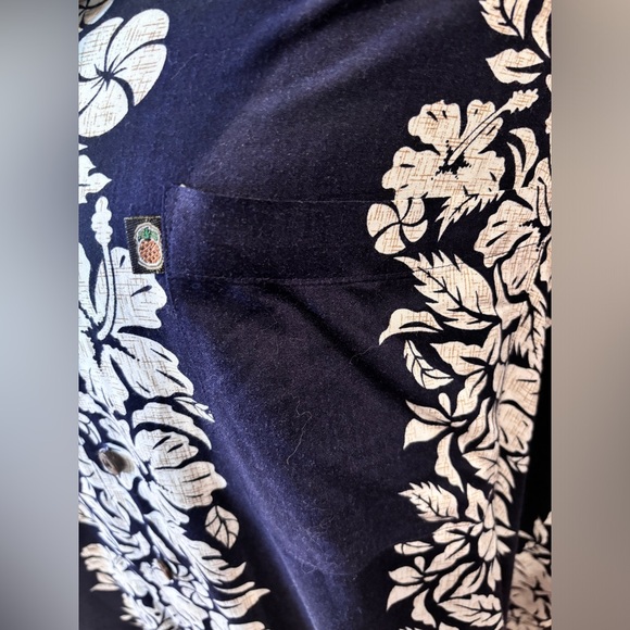Beautiful Hawaiian 🌺 men’s casual men’s shirt 4XL by Pineapple Connection. - Picture 3 of 8
